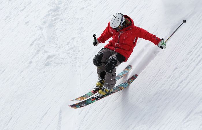 Ubezpieczenie narciarzy snowboardzistów ferie zimowe